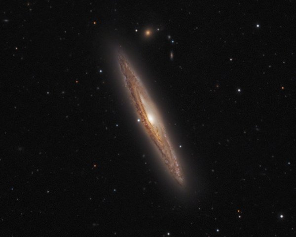 Sil­ver Streak Galaxy (NGC 4216)
